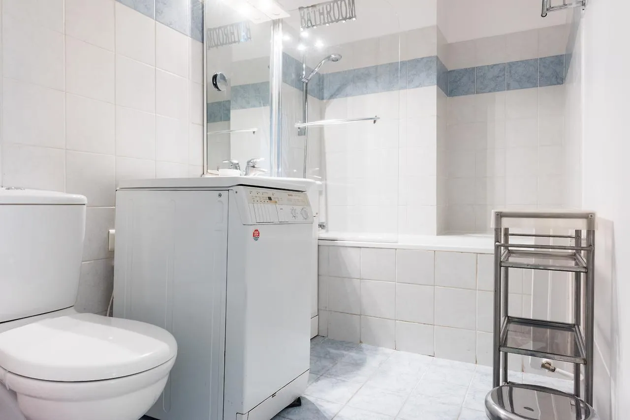 Apartment Poncelet Paris
